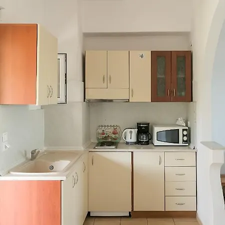 Aperanto Seaview Apartments Apartamento