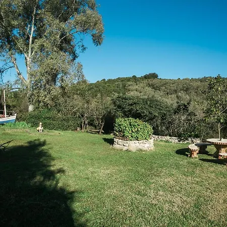 Aperanto Seaview Apartments Apartment Mesongi