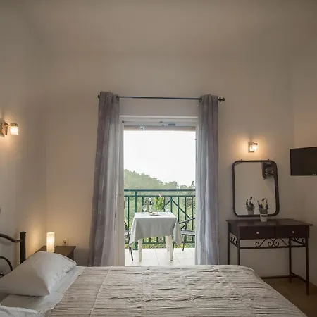 Aperanto Seaview Apartments *