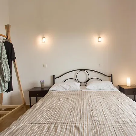Aperanto Seaview Apartments * Mesongi